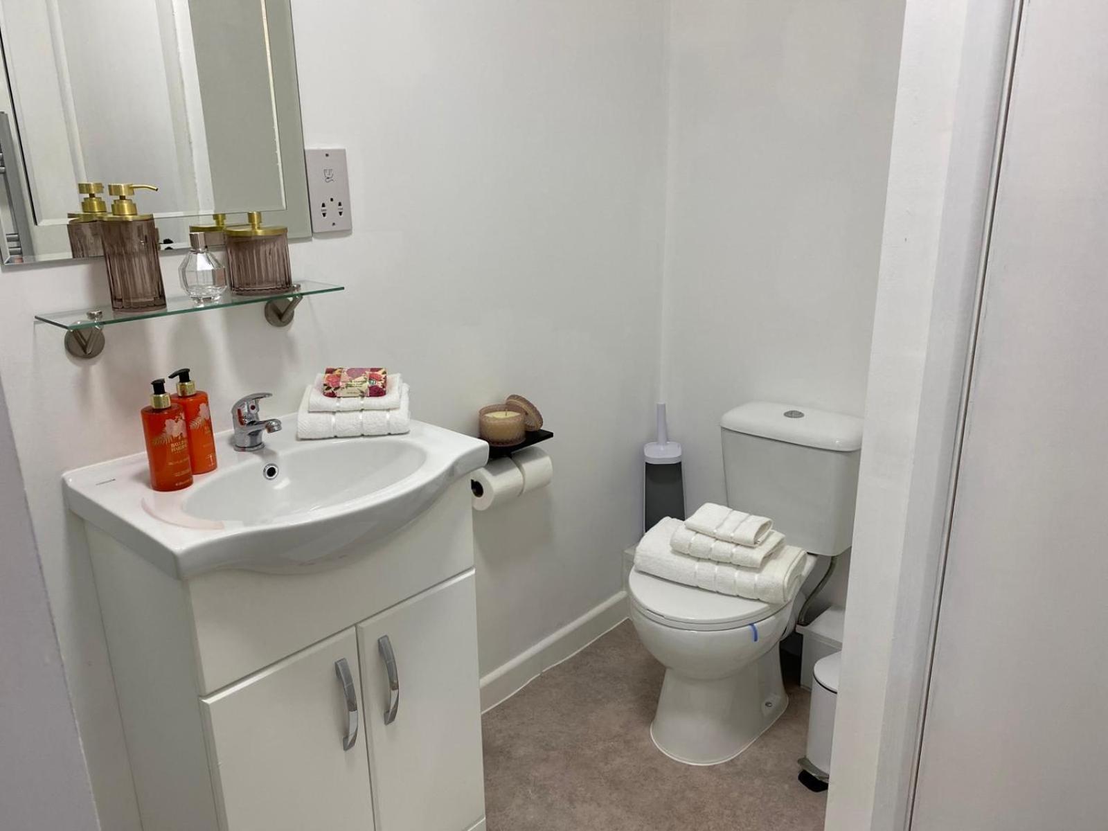 Stylish Apartment In Watford Watford  Zewnętrze zdjęcie